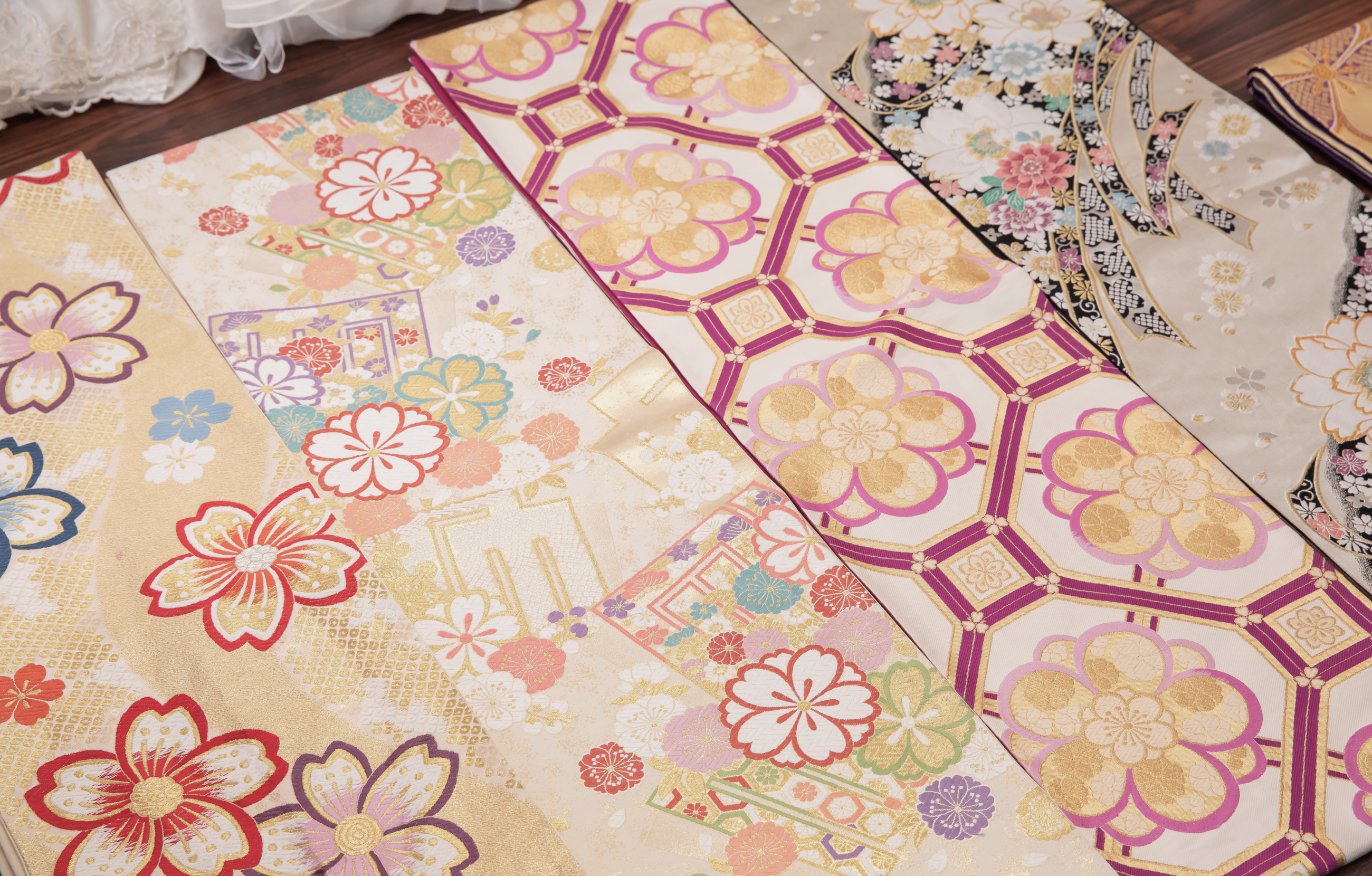 華和衣について